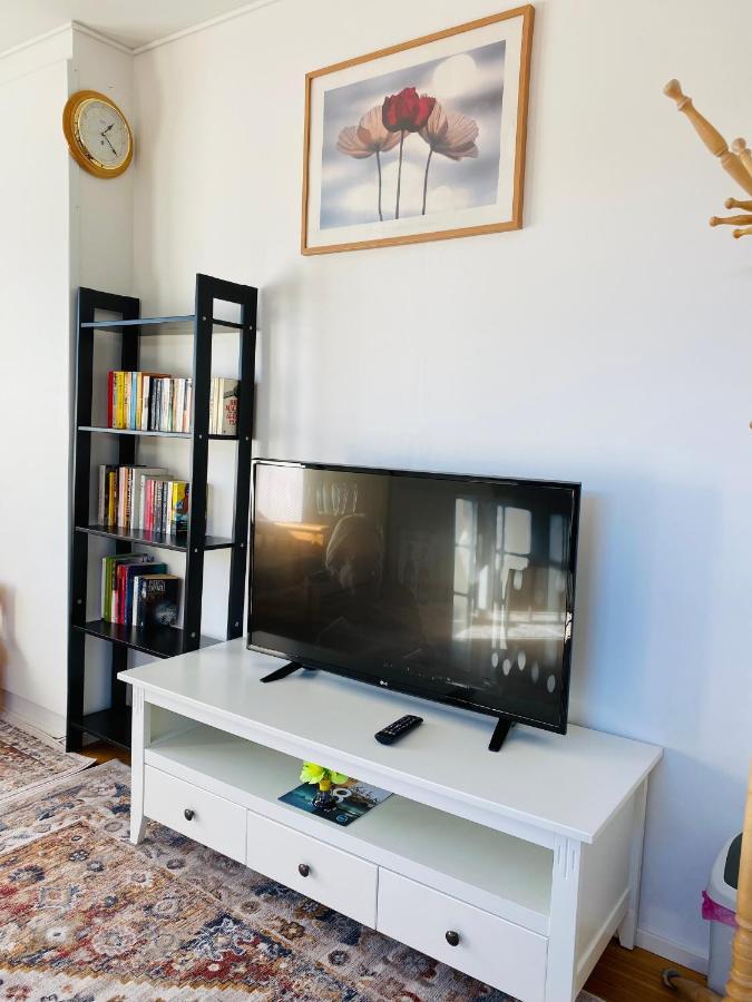 Two Bedrooms,Dining Area And Bathroom With Private Entrance Kotka Exterior foto